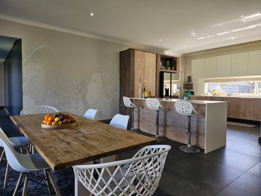 5 Bedroom Property for Sale in St Helena Free State